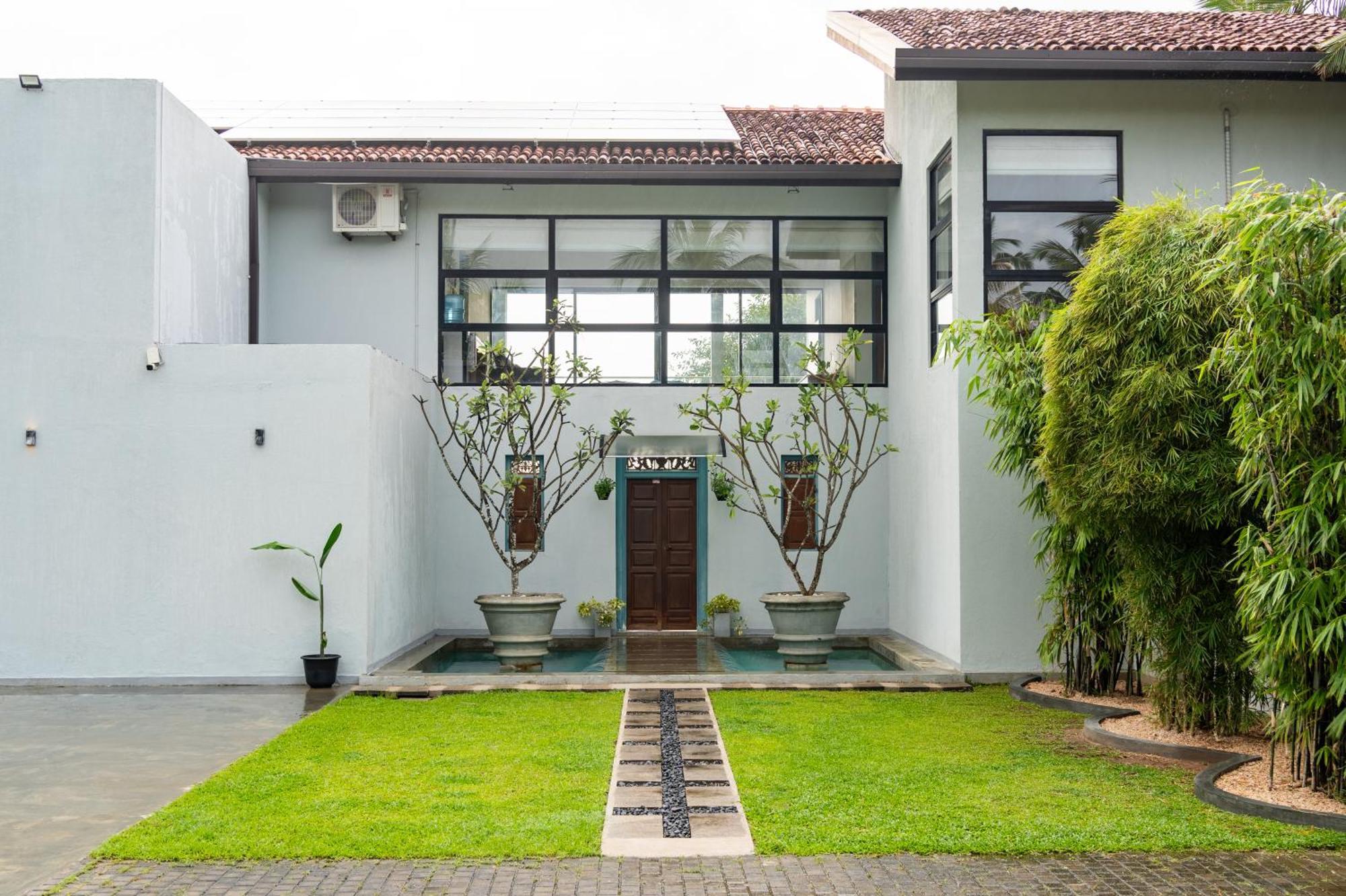 Villa Lagoonscape Negombo Exterior photo