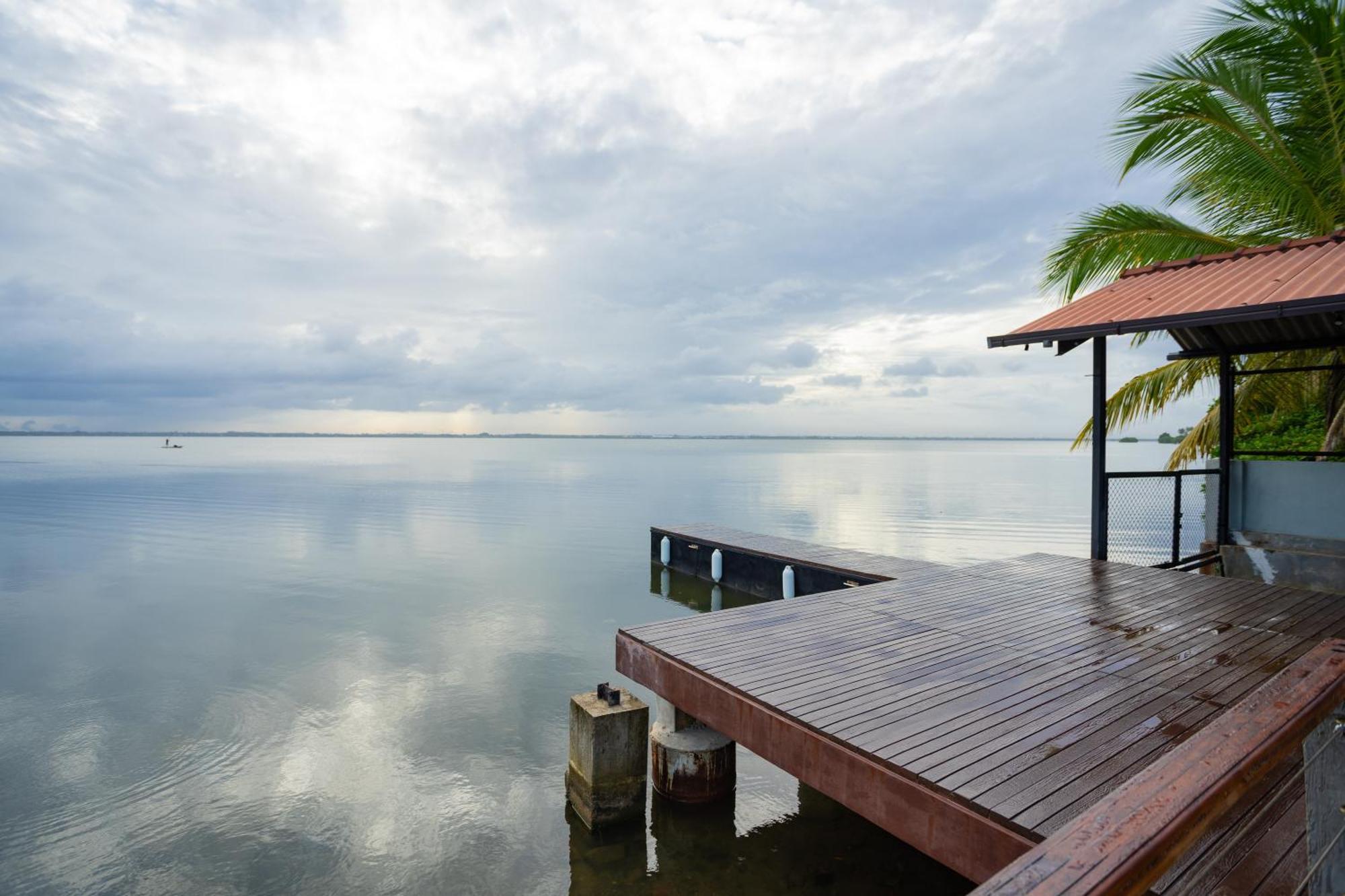 Villa Lagoonscape Negombo Exterior photo